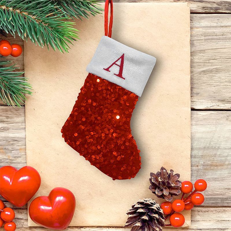 جورب عيد الميلاد الأحمر المزخر - مراجعة Embroidery Xmas Ornaments وسعره