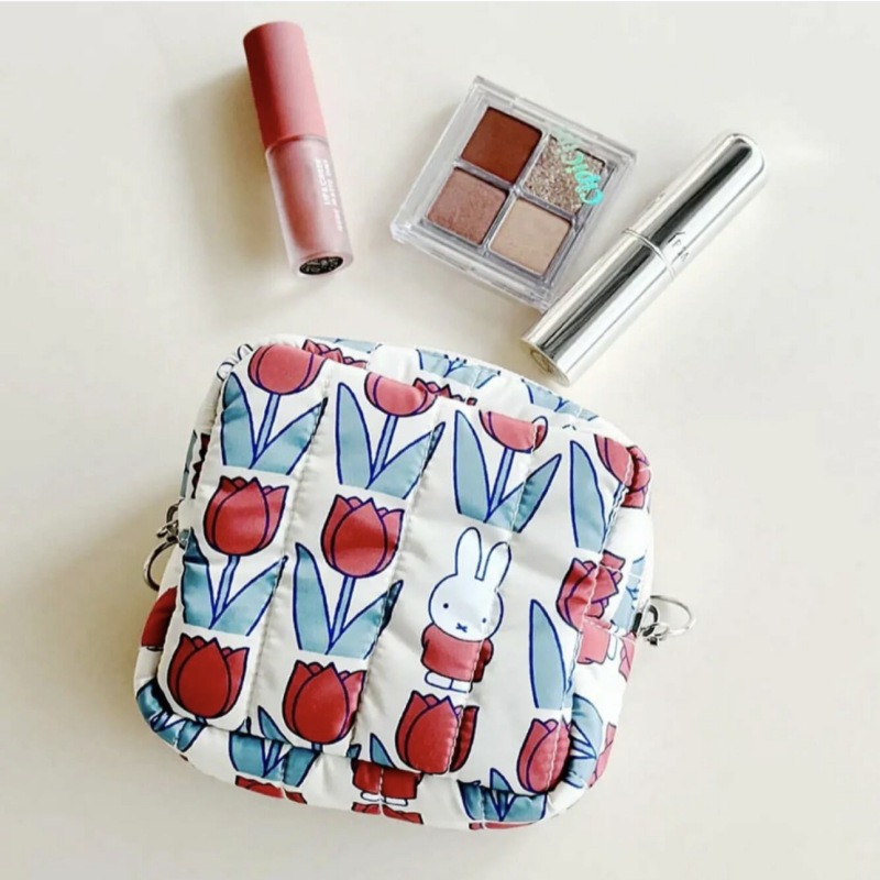 حقيبة مكياج كاواي ميفي على الط - مراجعة Embroidery Wallet وسعره