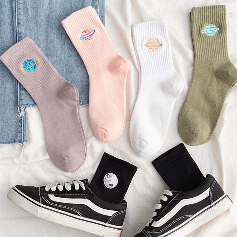 النساء جميع المواسم موضة جديدة - مراجعة Embroidery On Socks وسعره