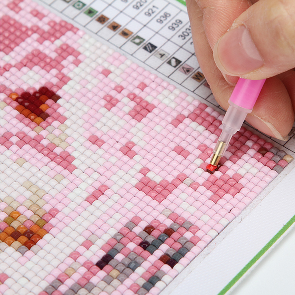 طقم تطريز ماسي كبير الحجم بتصم - مراجعة Embroidery Jesus وسعره