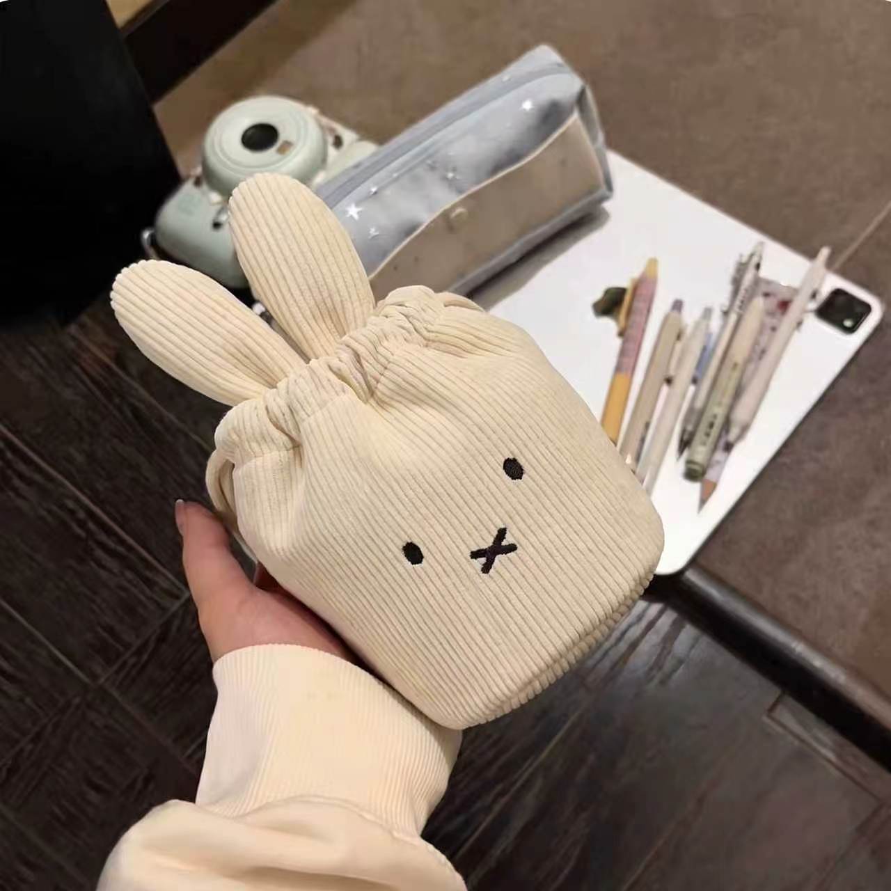حقيبة ميفي كاواي من قماش الكور - مراجعة Embroidery Wallet وسعره