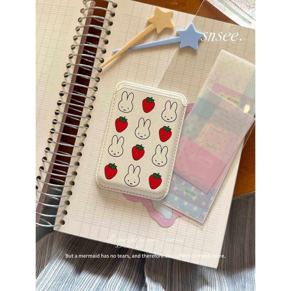 حافظة بطاقات مغناطيسية على شكل - مراجعة Embroidery Wallet وسعره