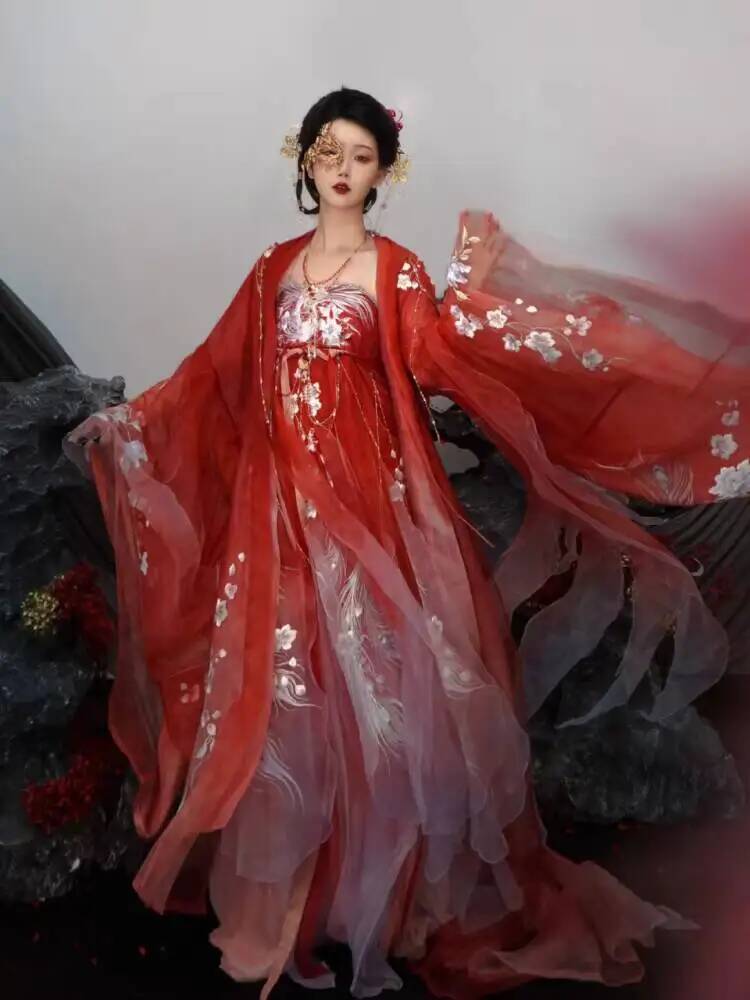 فستان هيزي فاخر مطرز ثقيل للنس - مراجعة Embroidery Cotton وسعره