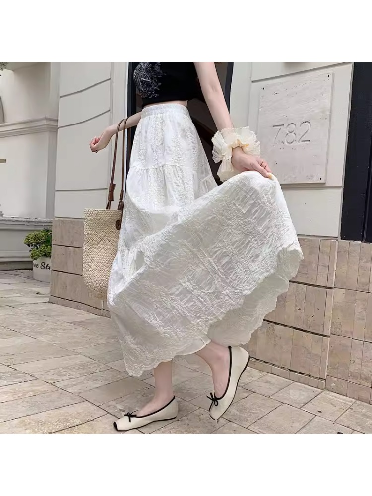 تنورة نسائية بخصر مرتفع وقصة A - مراجعة Embroidery Effect وسعره
