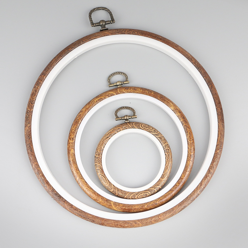 طقم أطواق تطريز بلون خشبي مستد - مراجعة Embroidery Hoop Stand وسعره