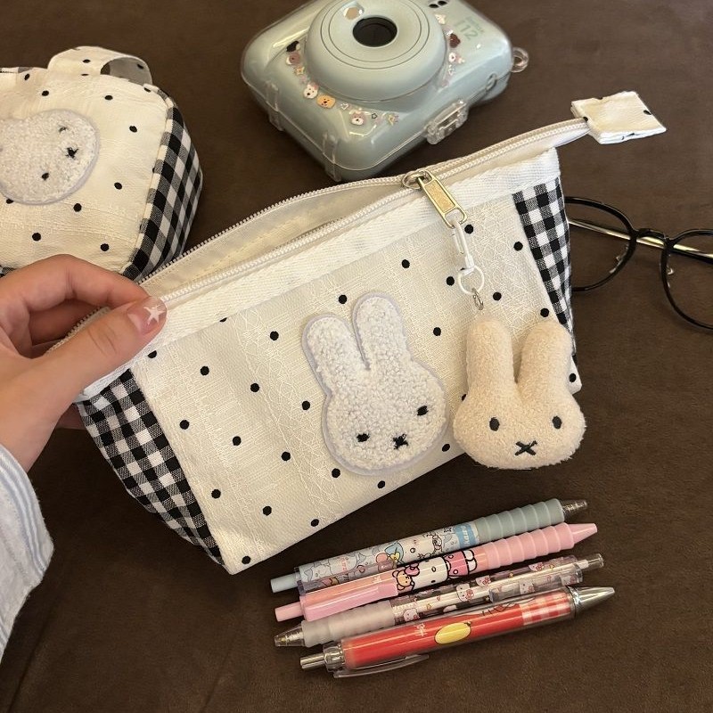 حقيبة أقلام ميفي كاواي كبيرة ا - مراجعة Embroidery Wallet وسعره